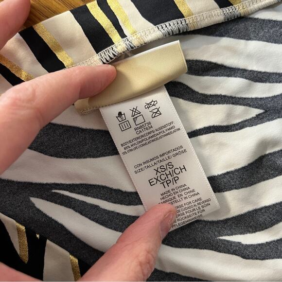 MICHAEL Michael Kors Short Pareo Tiger Cover Up black gold cream - XS/S - Picture 9 of 10